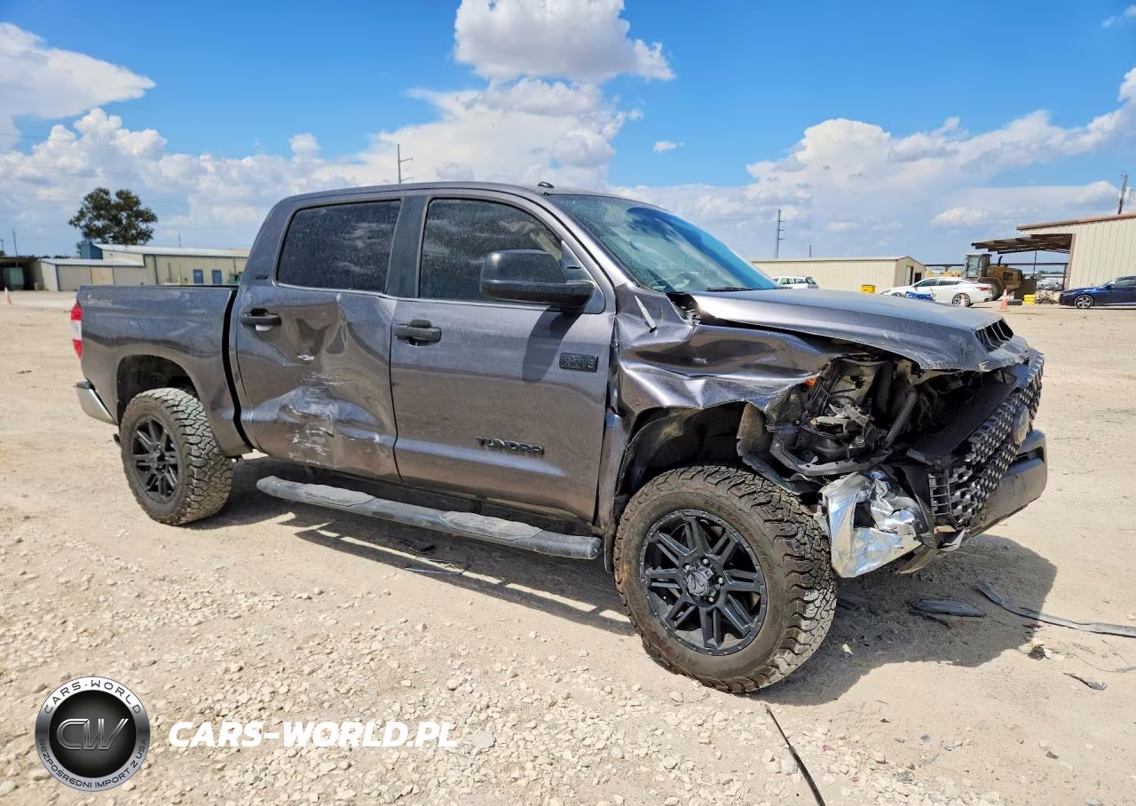 2018 Toyota Tundra Crewmax Sr5 VIN:5TFDW5F15JX710615 - 4