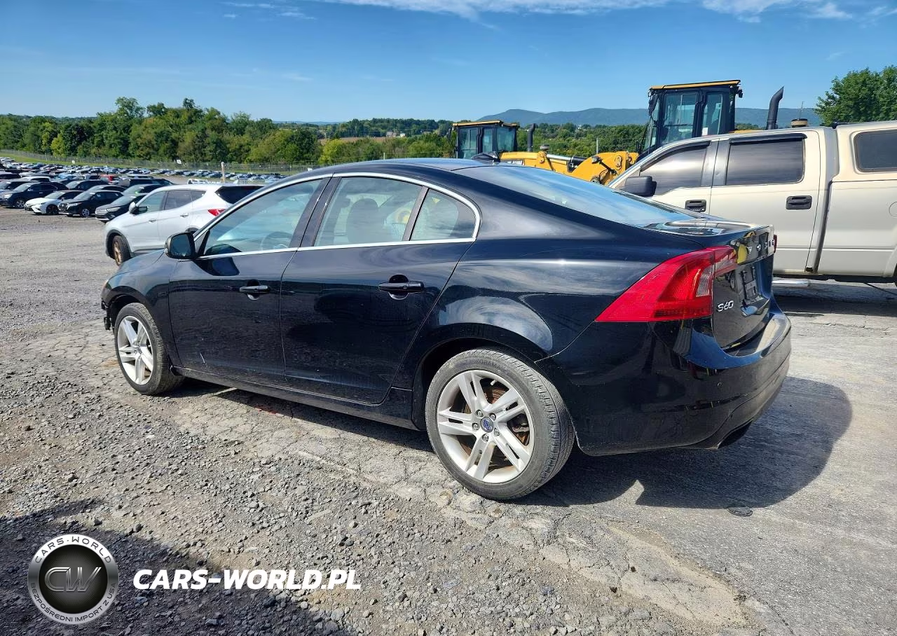 2015 Volvo S60 Premier VIN:YV126MFKXF2338388 - 2