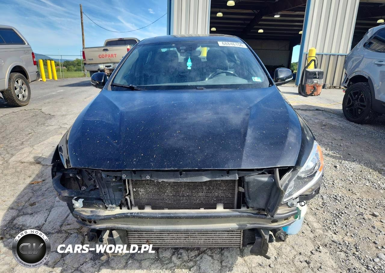 2015 Volvo S60 Premier VIN:YV126MFKXF2338388 - 5