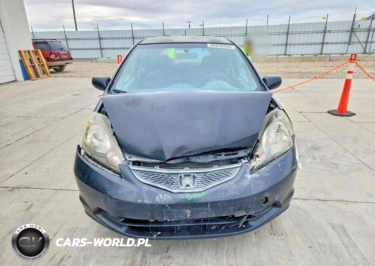 2013 Honda Fit VIN:JHMGE8G36DC063508 - 5