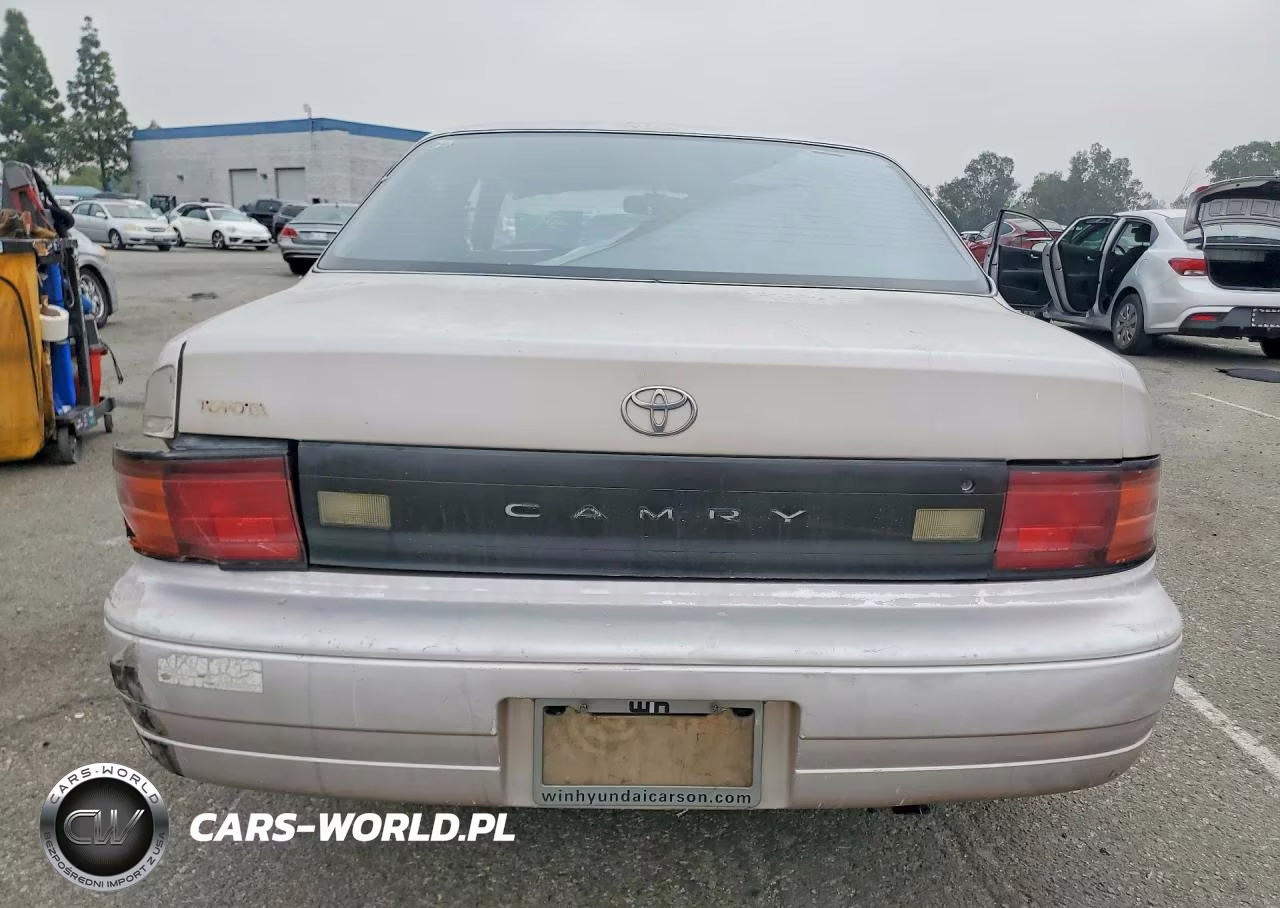 1994 Toyota Camry Dx VIN:JT2SK11E8R0230524 - 6