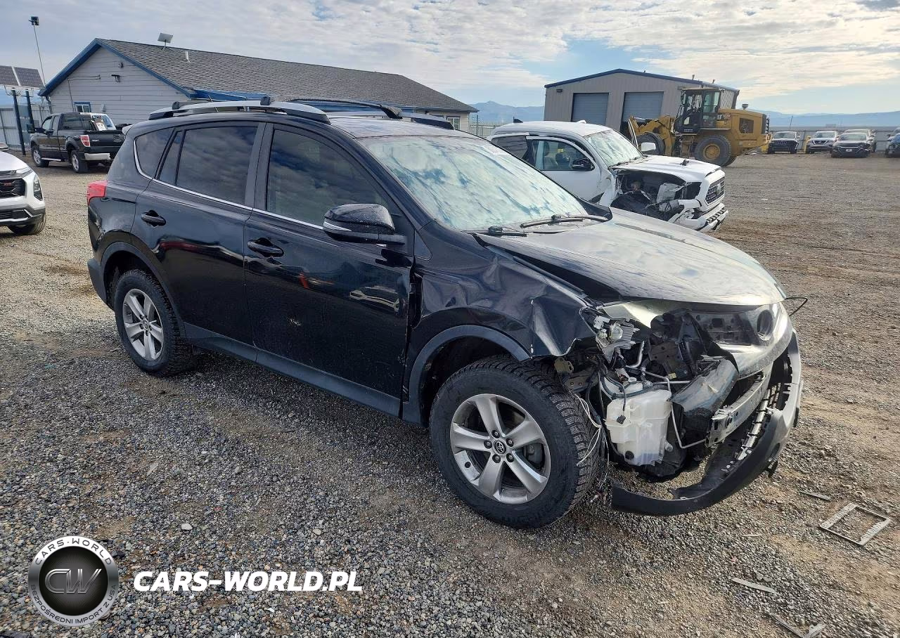 2015 Toyota Rav4 Xle VIN:2T3RFREV4FW229753 - 4