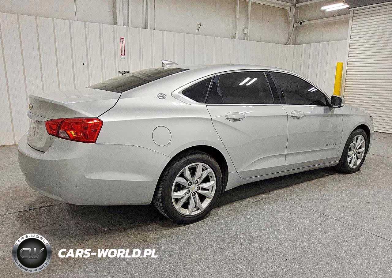 2018 Chevrolet Impala Lt VIN:1G1105SA9JU130157 - 3