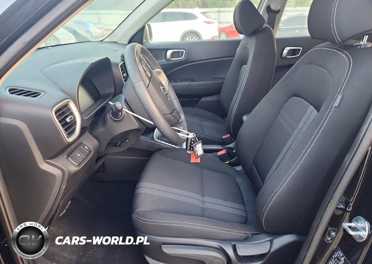 2026 Hyundai Venue Sel VIN:KMHRC8A35TU480485 - 7