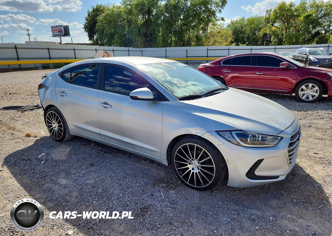 2018 Hyundai Elantra Se VIN:5NPD74LF7JH402378 - 4