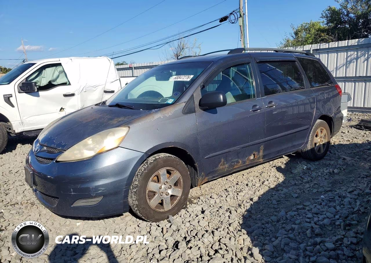 2006 Toyota Sienna Le 7 Passenger