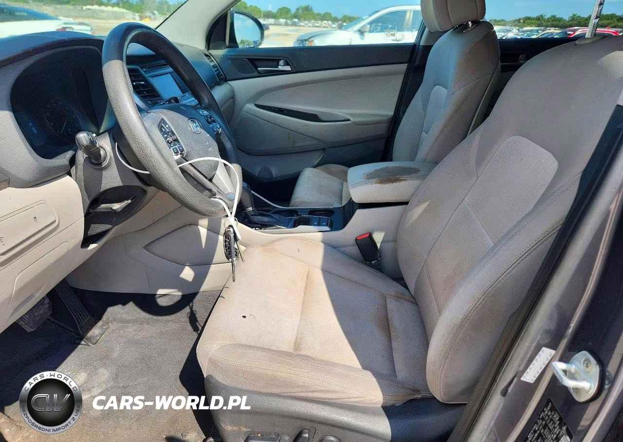 2017 Hyundai Tucson Se VIN:KM8J33A49HU496334 - 7