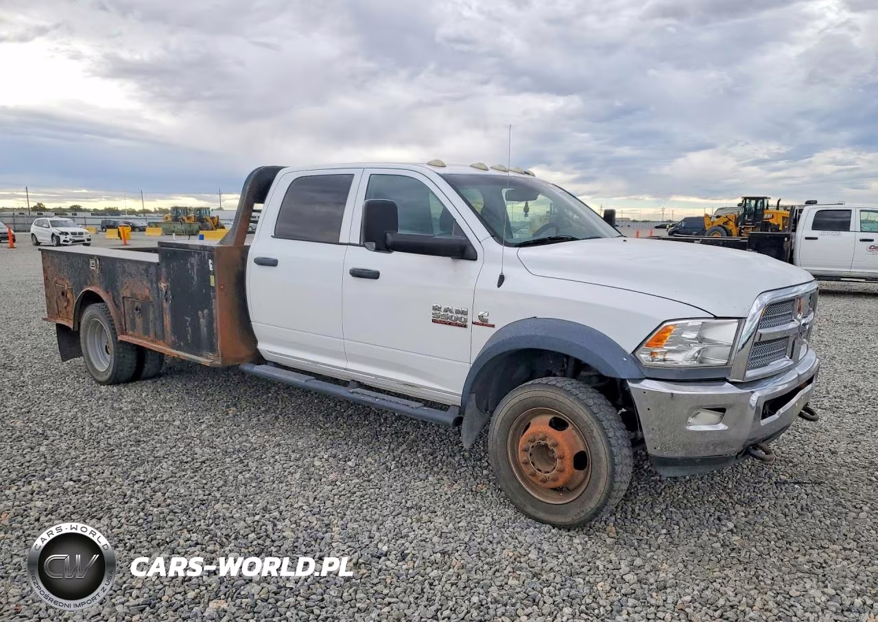 2014 Ram 5500 VIN:3C7WRNFL7EG214570 - 4