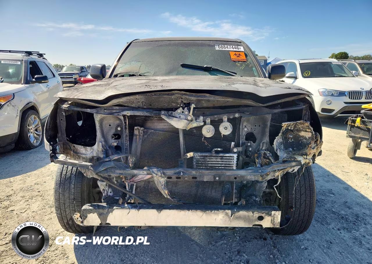 2010 Toyota Tacoma V6 VIN:3TMLU4EN2AM055674 - 5