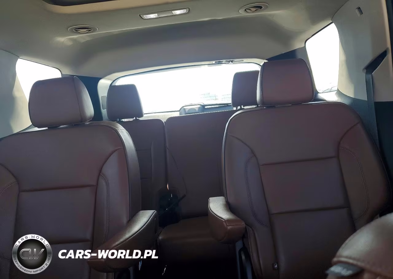 2021 Chevrolet Traverse High Country VIN:1GNEVNKW5MJ189614 - 10