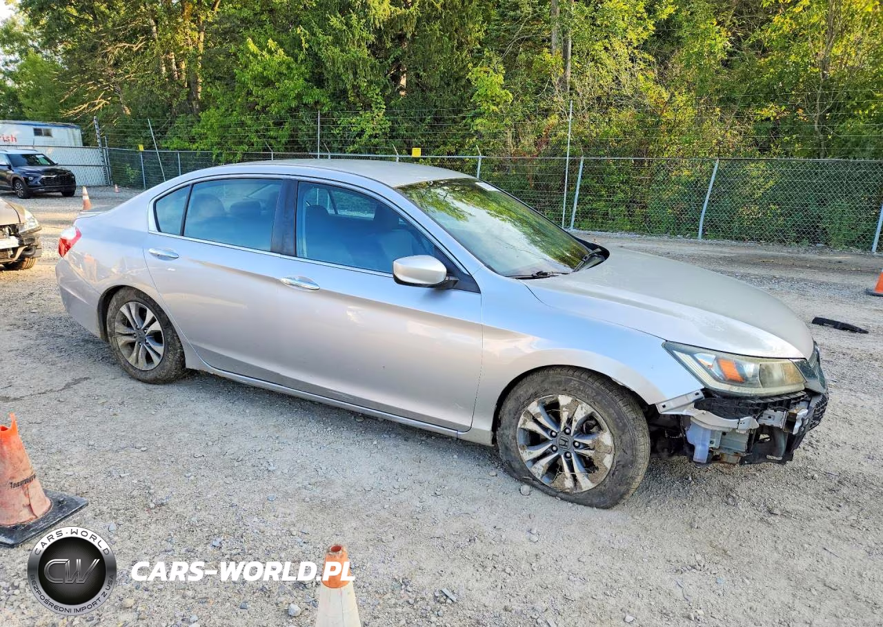 2015 Honda Accord Lx VIN:1HGCR2F35FA124351 - 4