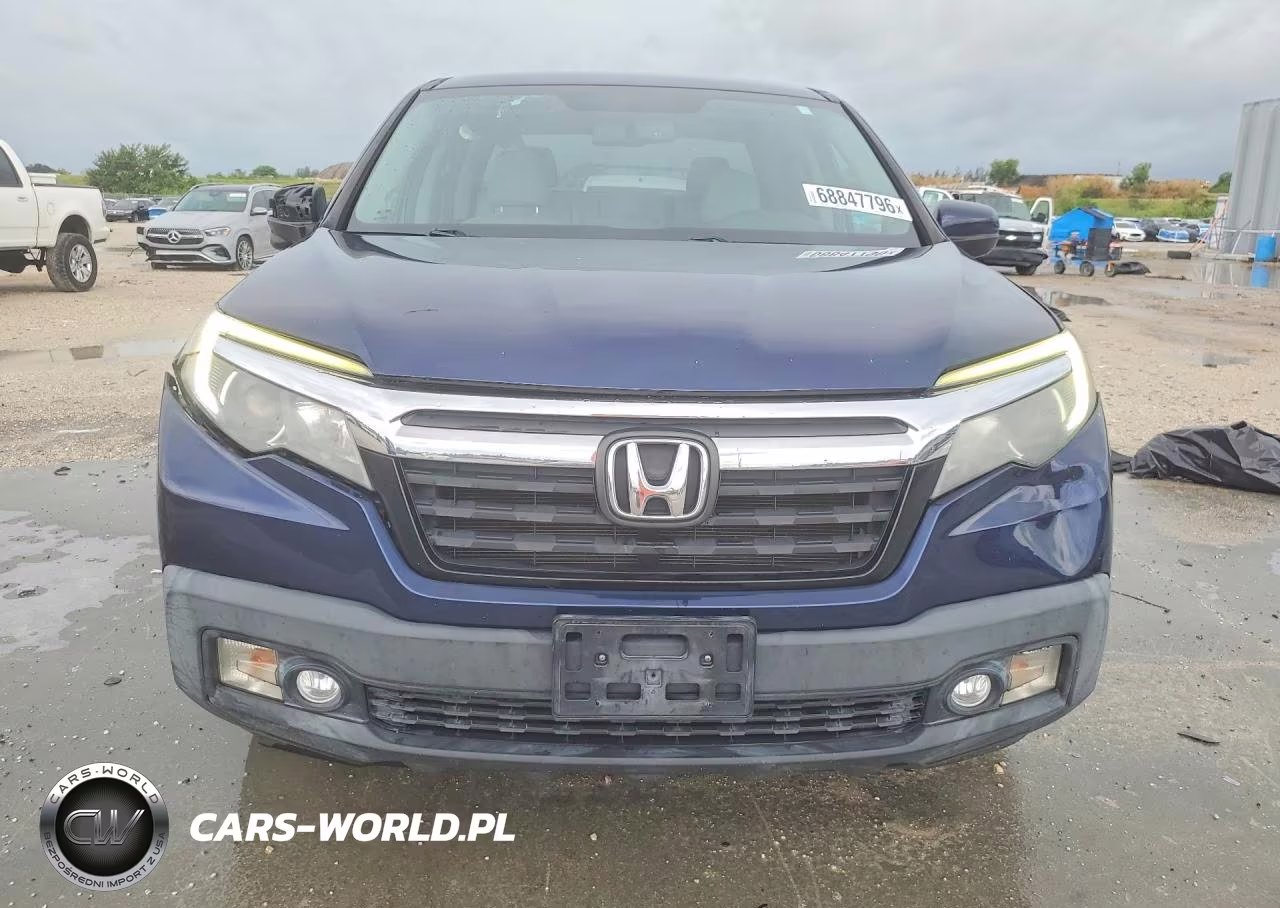 2017 Honda Ridgeline Rtl VIN:5FPYK2F66HB010685 - 5