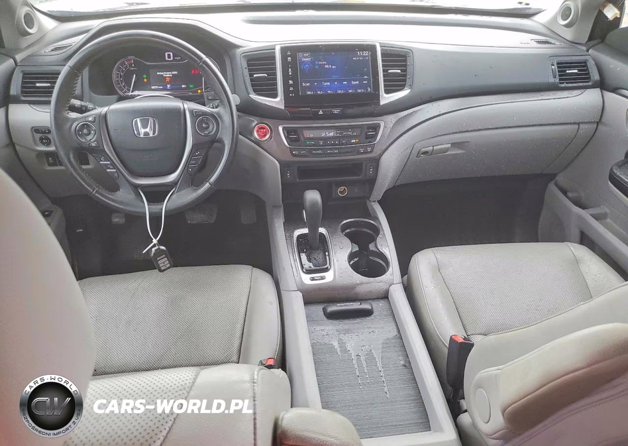 2017 Honda Ridgeline Rtl VIN:5FPYK2F66HB010685 - 8