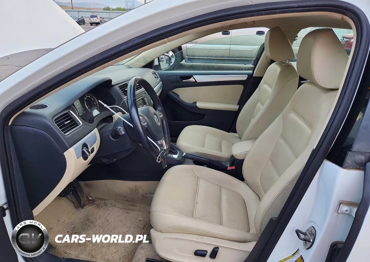 2014 Volkswagen Jetta Hybrid VIN:3VW637AJ4EM214587 - 7