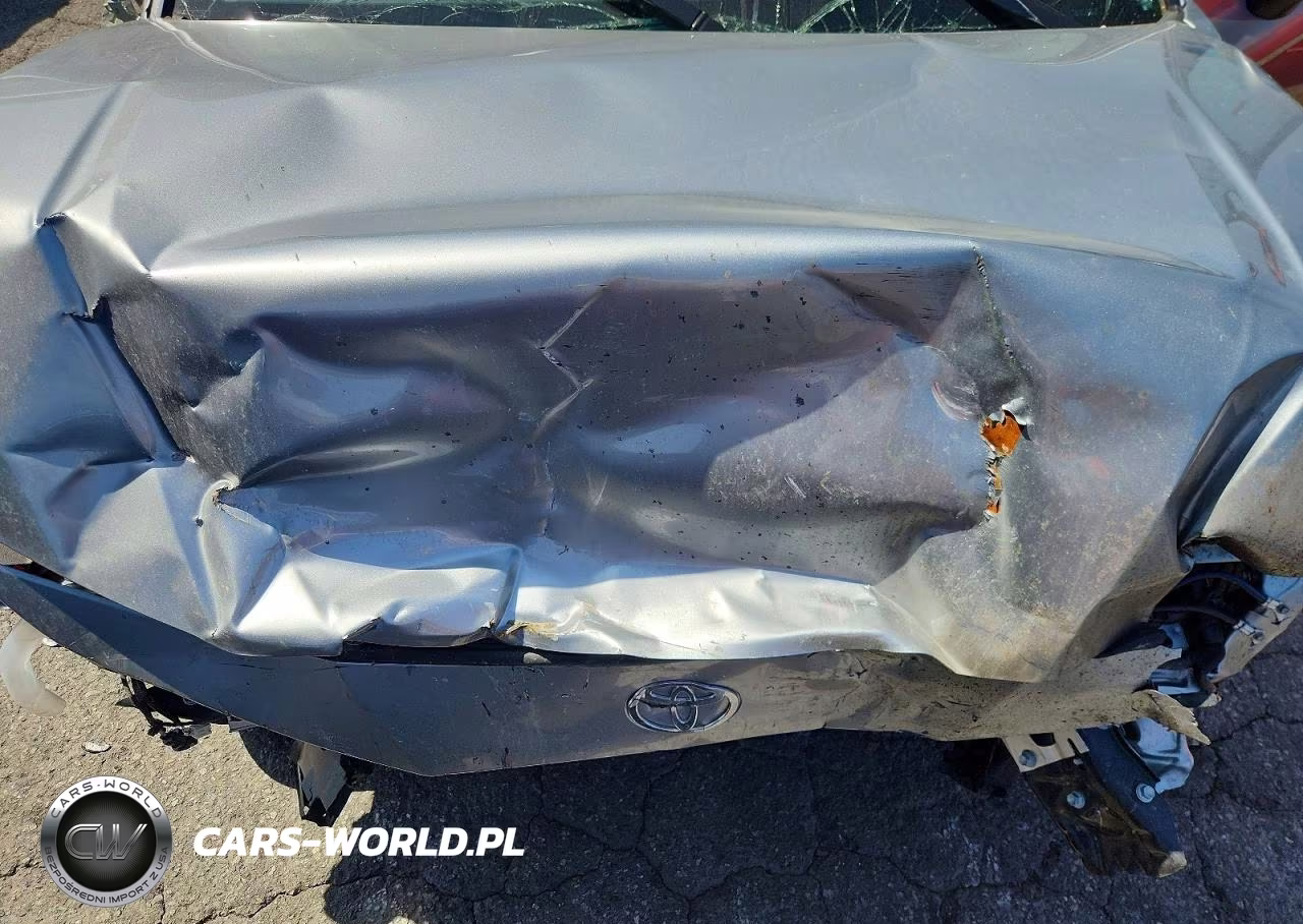2026 Toyota Camry Le VIN:4T1DAACK7TU253035 - 11