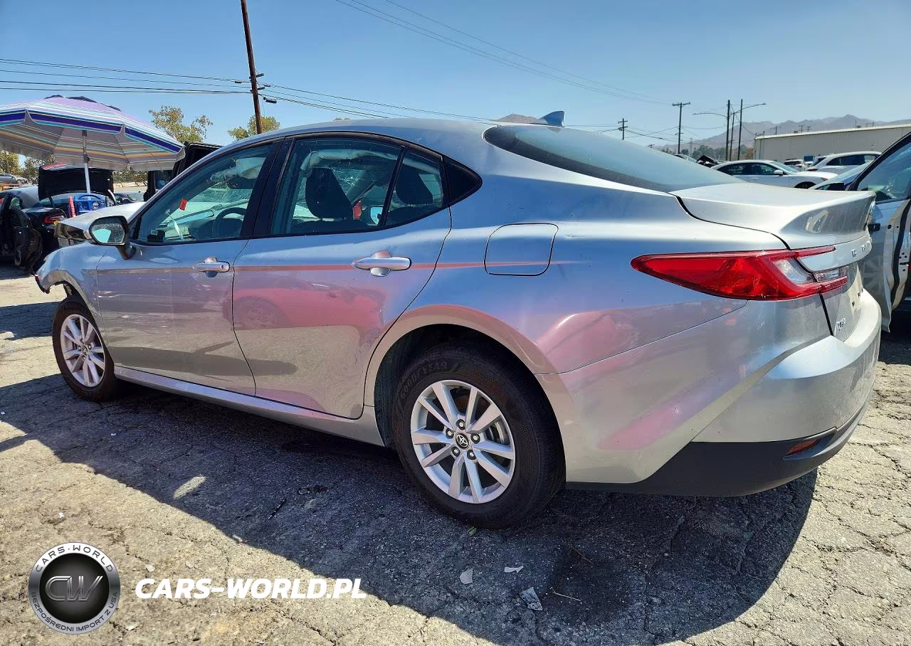2026 Toyota Camry Le VIN:4T1DAACK7TU253035 - 2