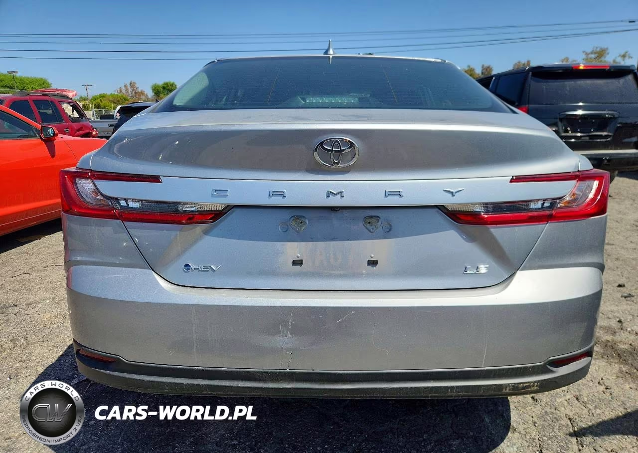 2026 Toyota Camry Le VIN:4T1DAACK7TU253035 - 6