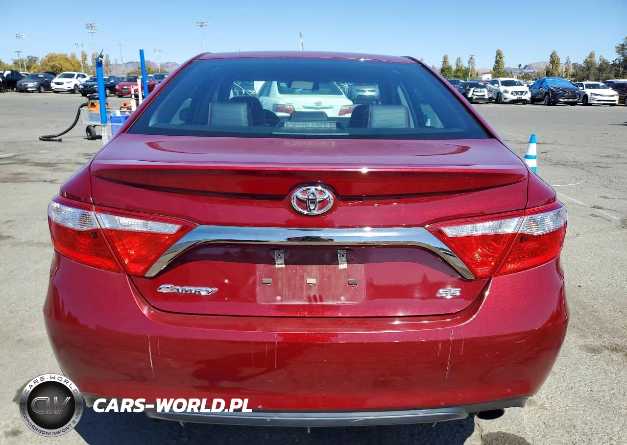 2016 Toyota Camry Se VIN:4T1BF1FK1GU557780 - 6