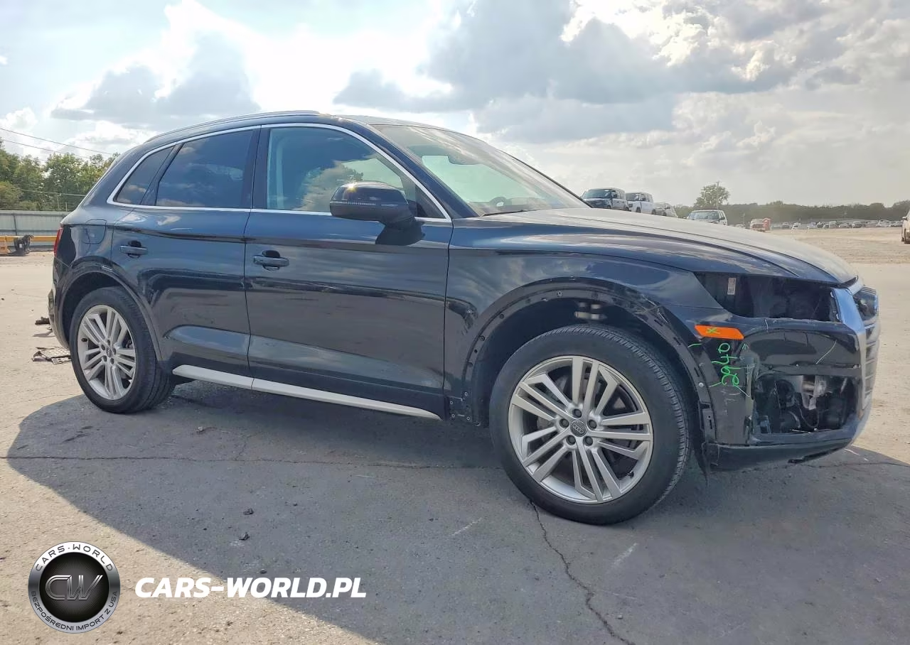 2019 Audi Q5 Premium Plus VIN:WA1BNAFYXK2120855 - 4