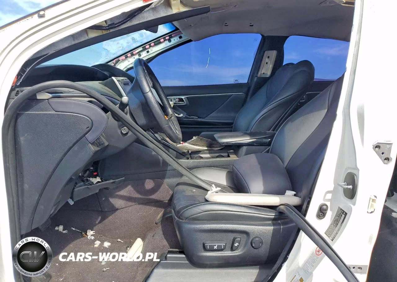 2017 Toyota Mirai VIN:JTDBVRBD5HA001987 - 7