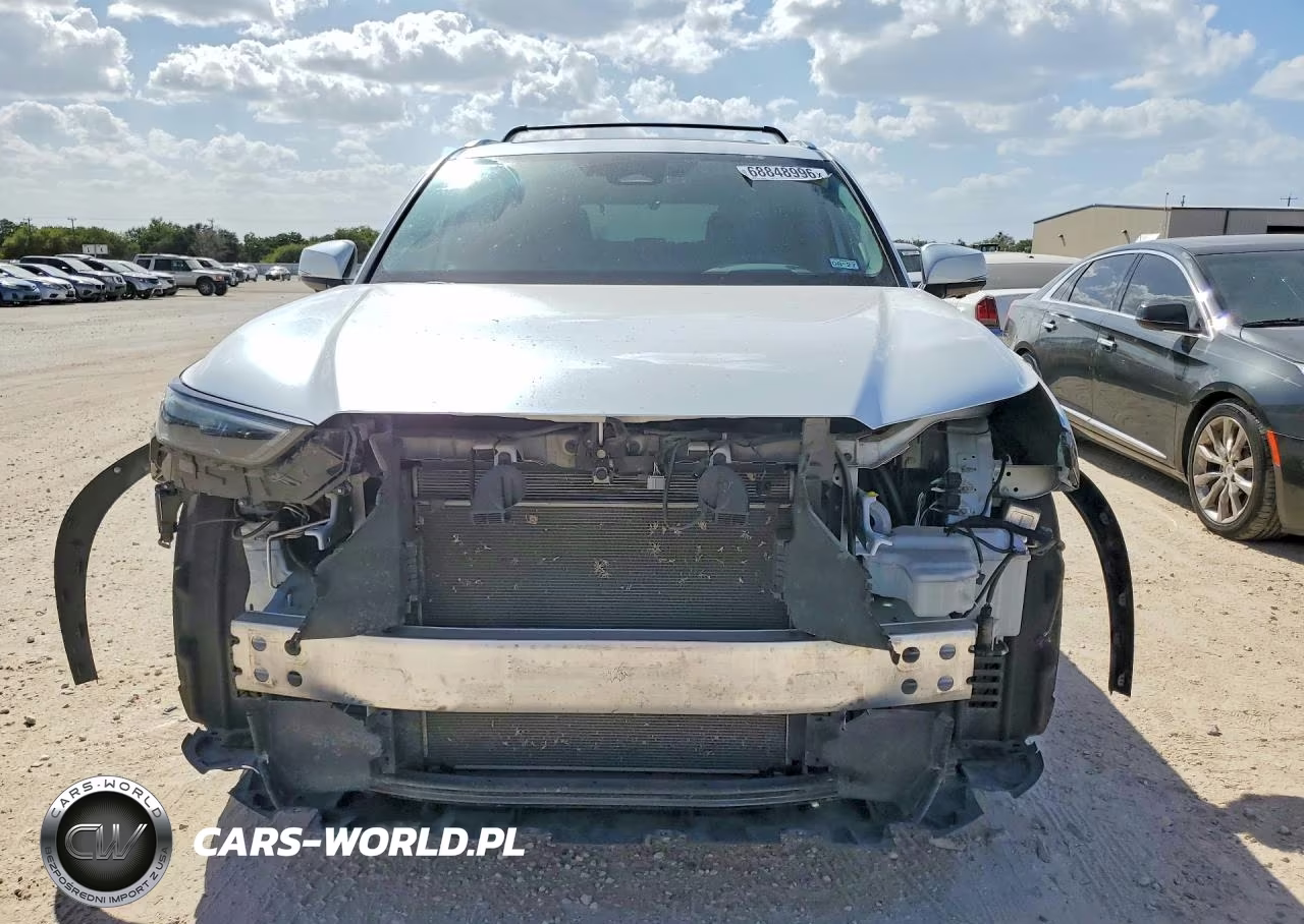 2025 Toyota Grand Highlander Platinum VIN:5TDAAAB59SS100825 - 5