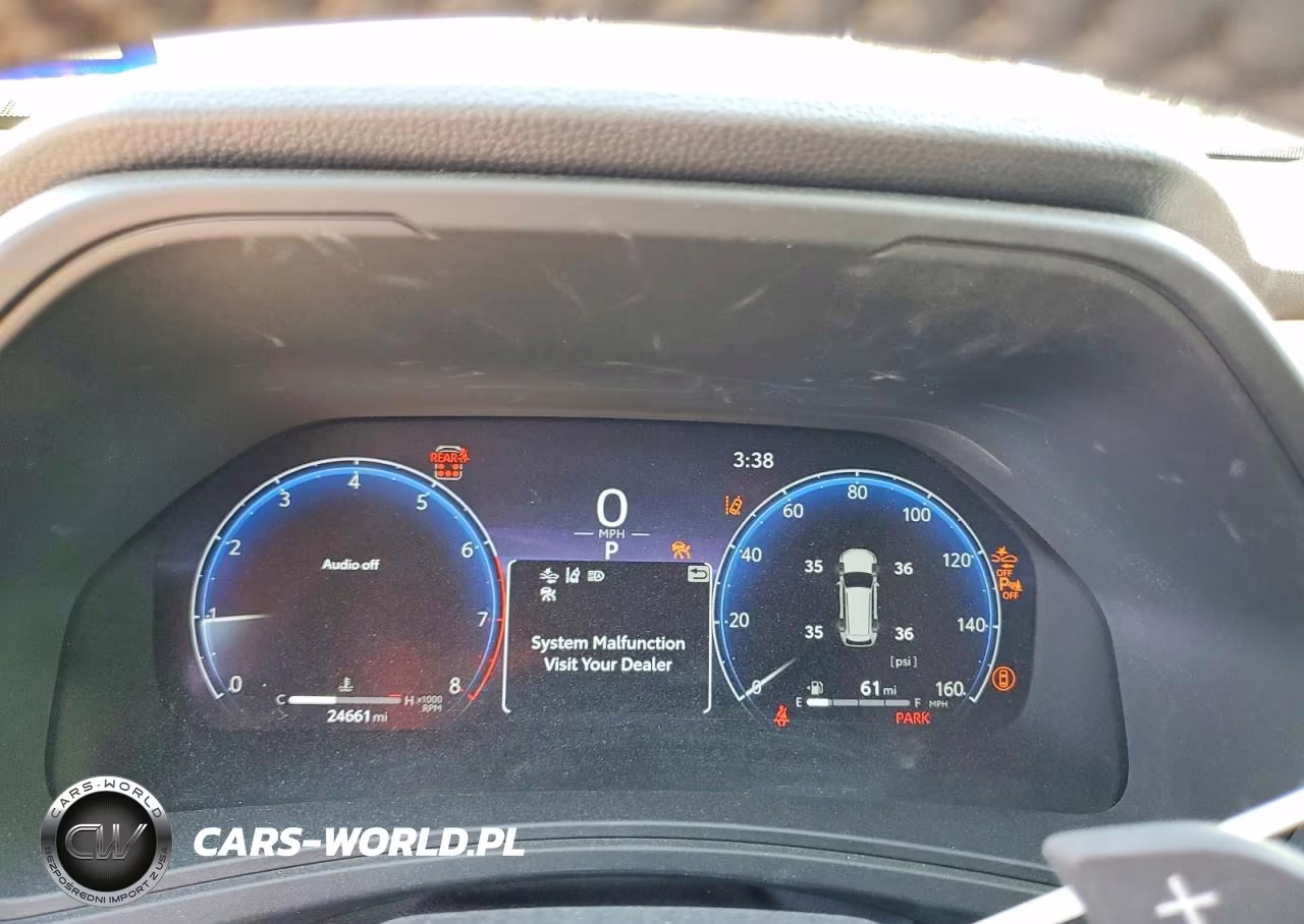 2025 Toyota Grand Highlander Platinum VIN:5TDAAAB59SS100825 - 9