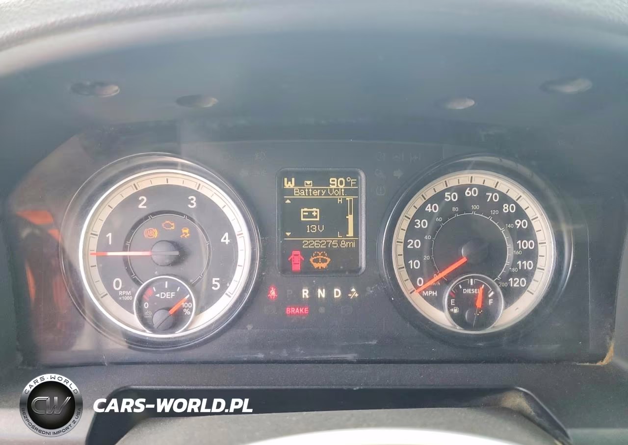 2017 Ram 5500 VIN:3C7WRNFL2HG734051 - 9