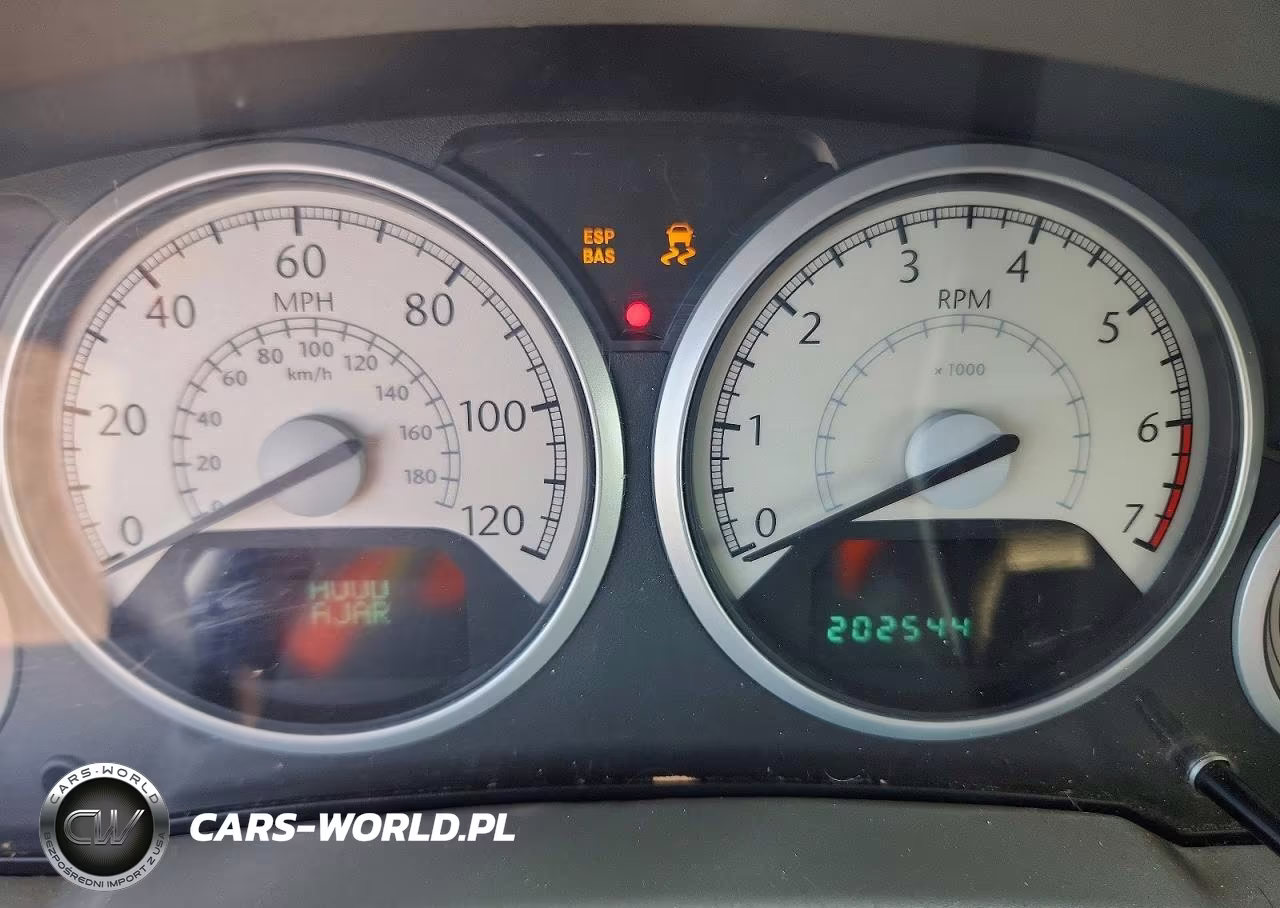 2008 Chrysler Town & Country Touring VIN:2A8HR54P48R826857 - 9