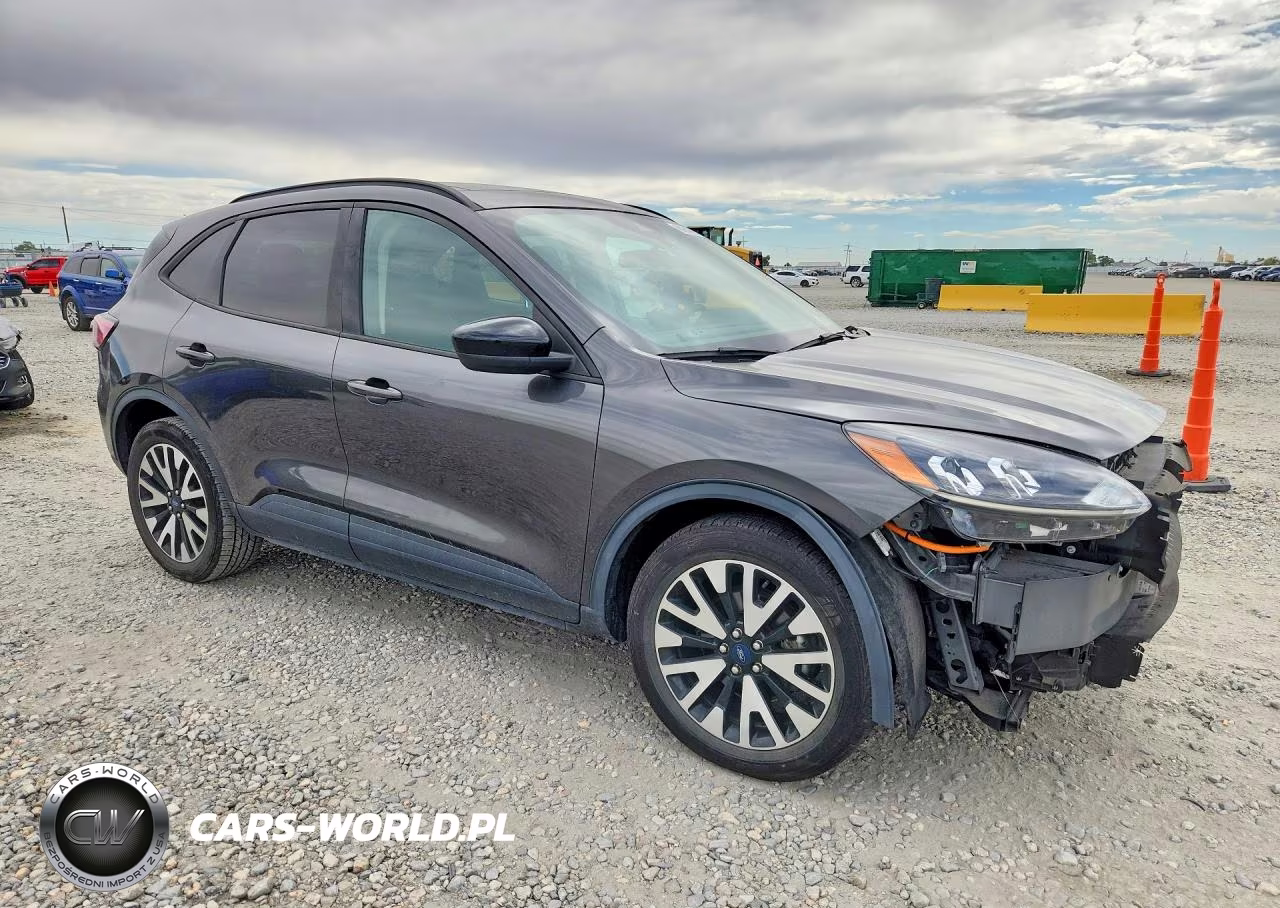 2020 Ford Escape Se Sport VIN:1FMCU9BZ1LUC30558 - 4