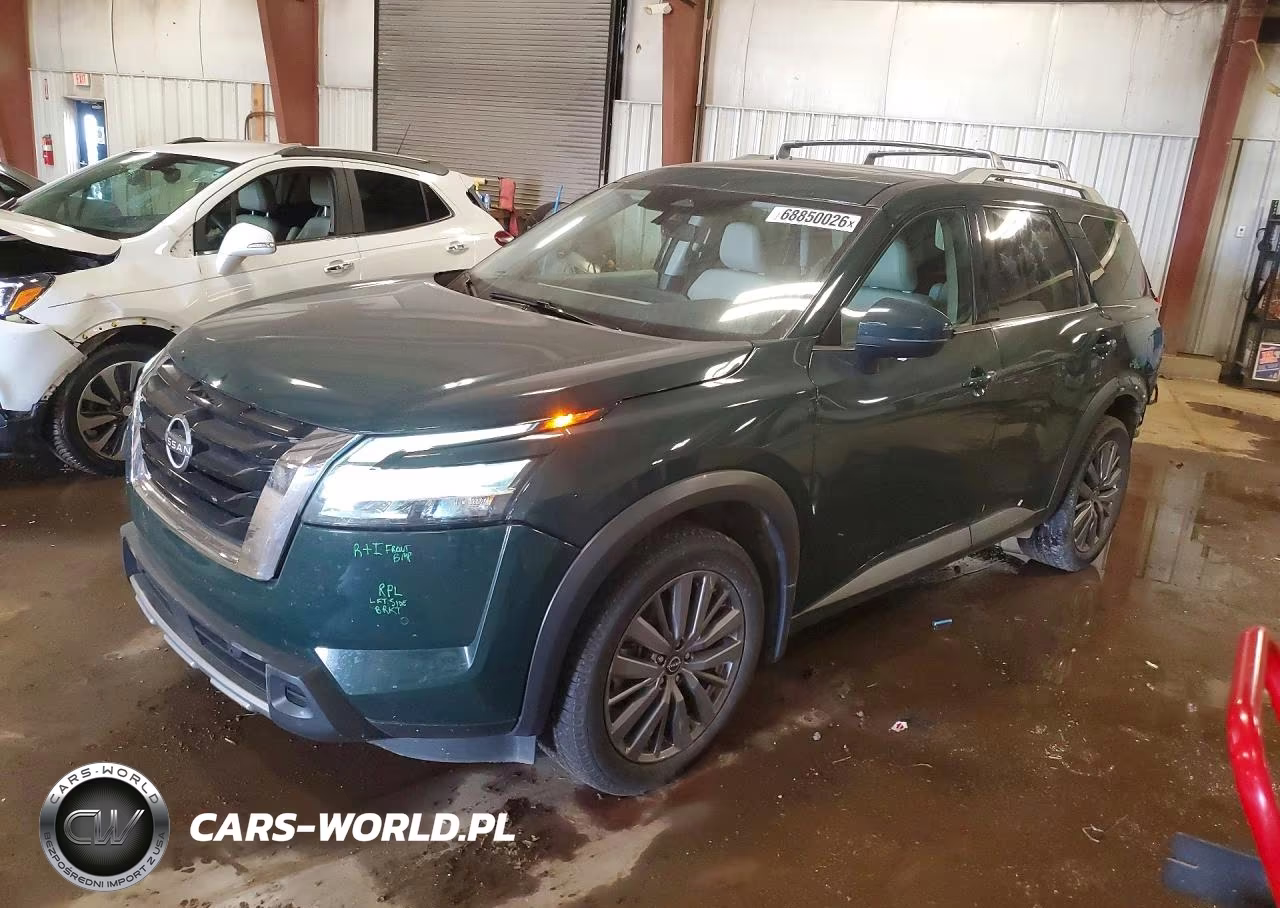 2023 Nissan Pathfinder Sl – zdjęcie 1 z 13