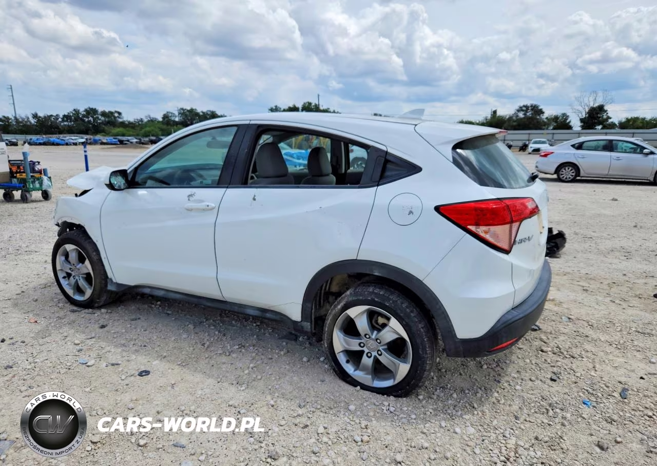 2018 Honda Hr-V Lx VIN:3CZRU6H30JM731081 - 2