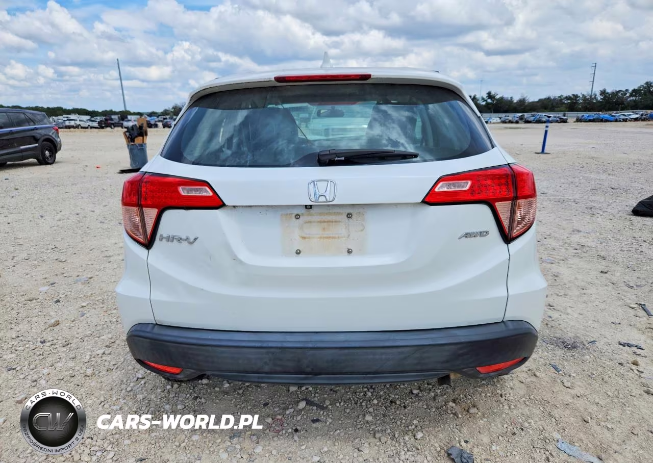 2018 Honda Hr-V Lx VIN:3CZRU6H30JM731081 - 6