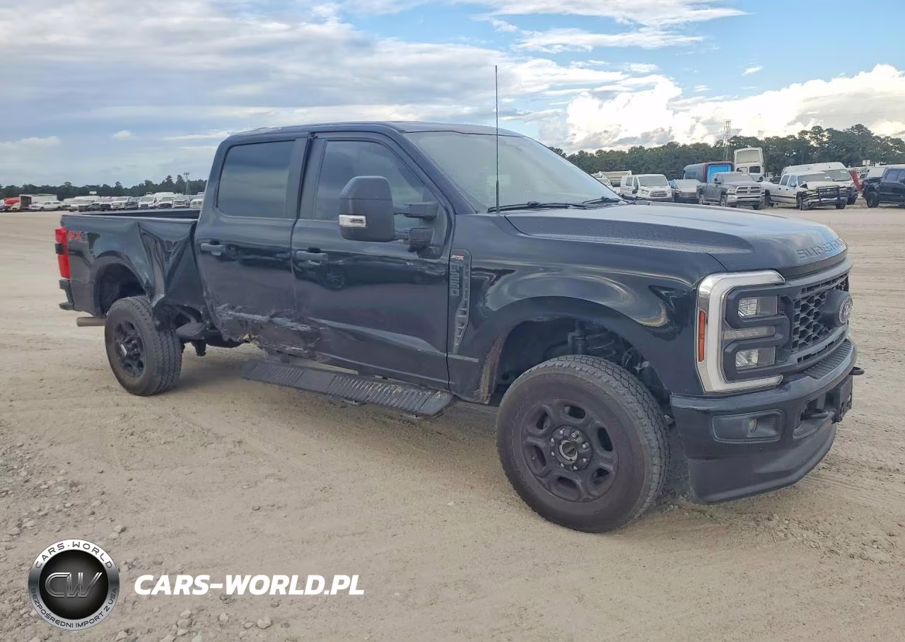2024 Ford F250 Super Duty VIN:1FT8W2BN7REF95757 - 4