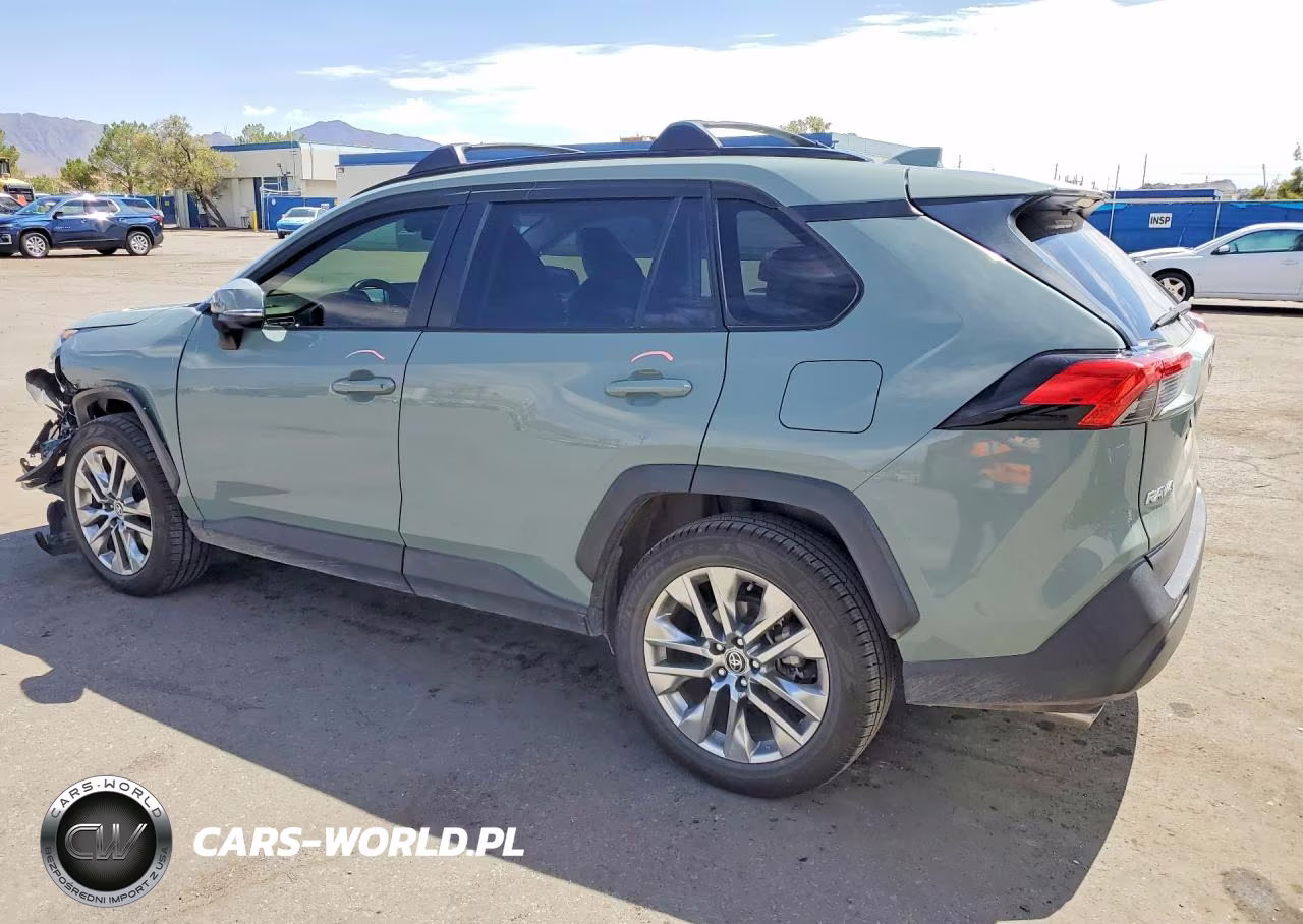 2021 Toyota Rav4 Xle Premium VIN:JTMA1RFV5MD076837 - 2