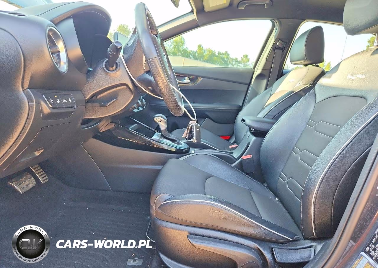 2021 Kia Forte Gt Line VIN:3KPF34AD6ME265187 - 7