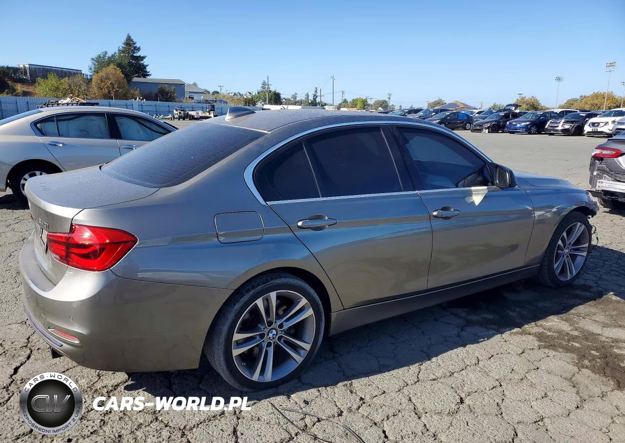 2016 BMW 340 I VIN:WBA8B3G59GNT62368 - 3