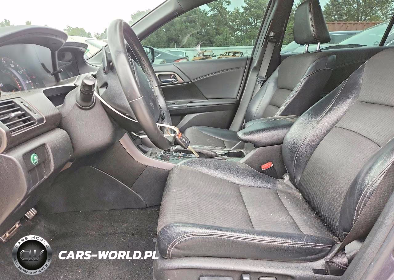 2016 Honda Accord Sport VIN:1HGCR2F56GA042910 - 7