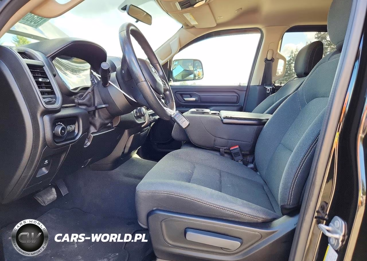 2019 Ram 1500 Tradesman VIN:1C6SRFGTXKN561790 - 7