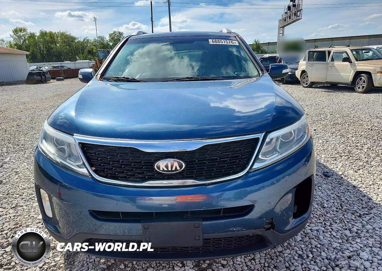 2014 Kia Sorento Lx VIN:5XYKT3A61EG442811 - 5