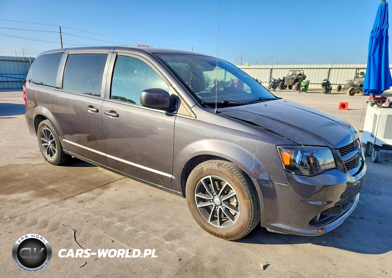 2019 Dodge Grand Caravan Gt VIN:2C4RDGEG9KR567939 - 4