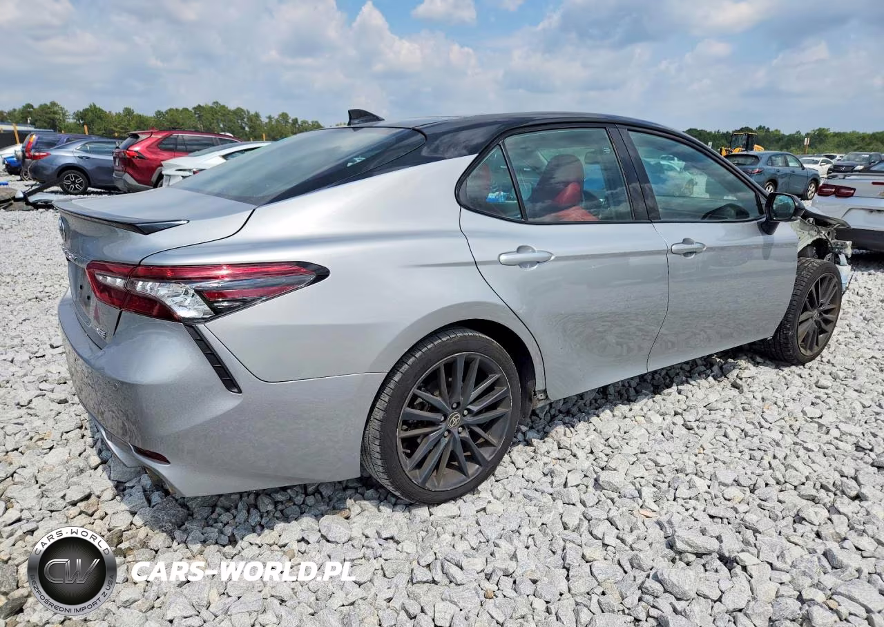 2021 Toyota Camry Xse VIN:4T1K61AKXMU470141 - 3