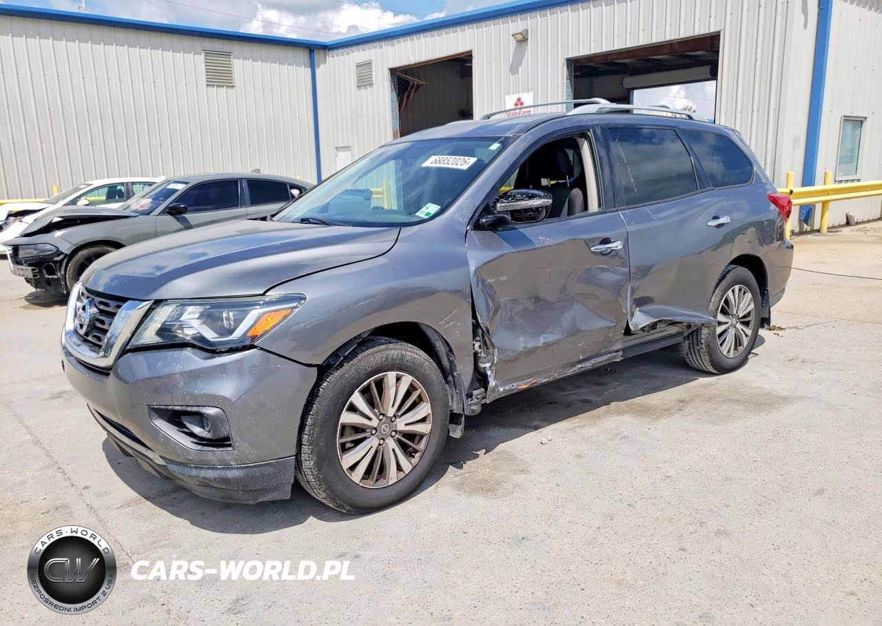 2020 Nissan Pathfinder S