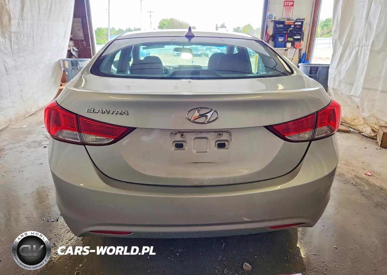 2012 Hyundai Elantra Gls VIN:5NPDH4AE3CH124959 - 6