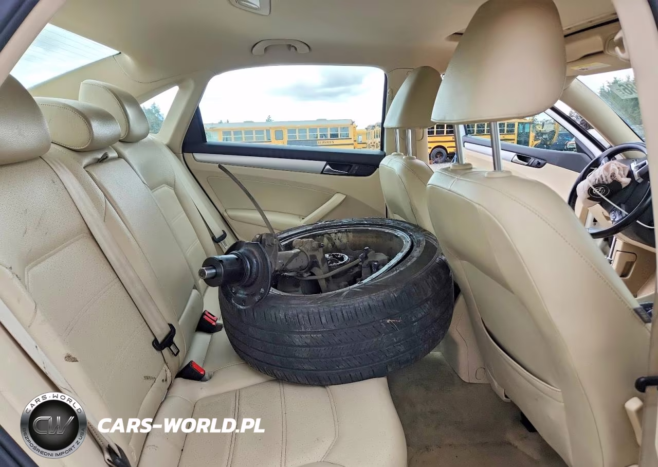 2013 Volkswagen Passat Se VIN:1VWBN7A37DC069524 - 10