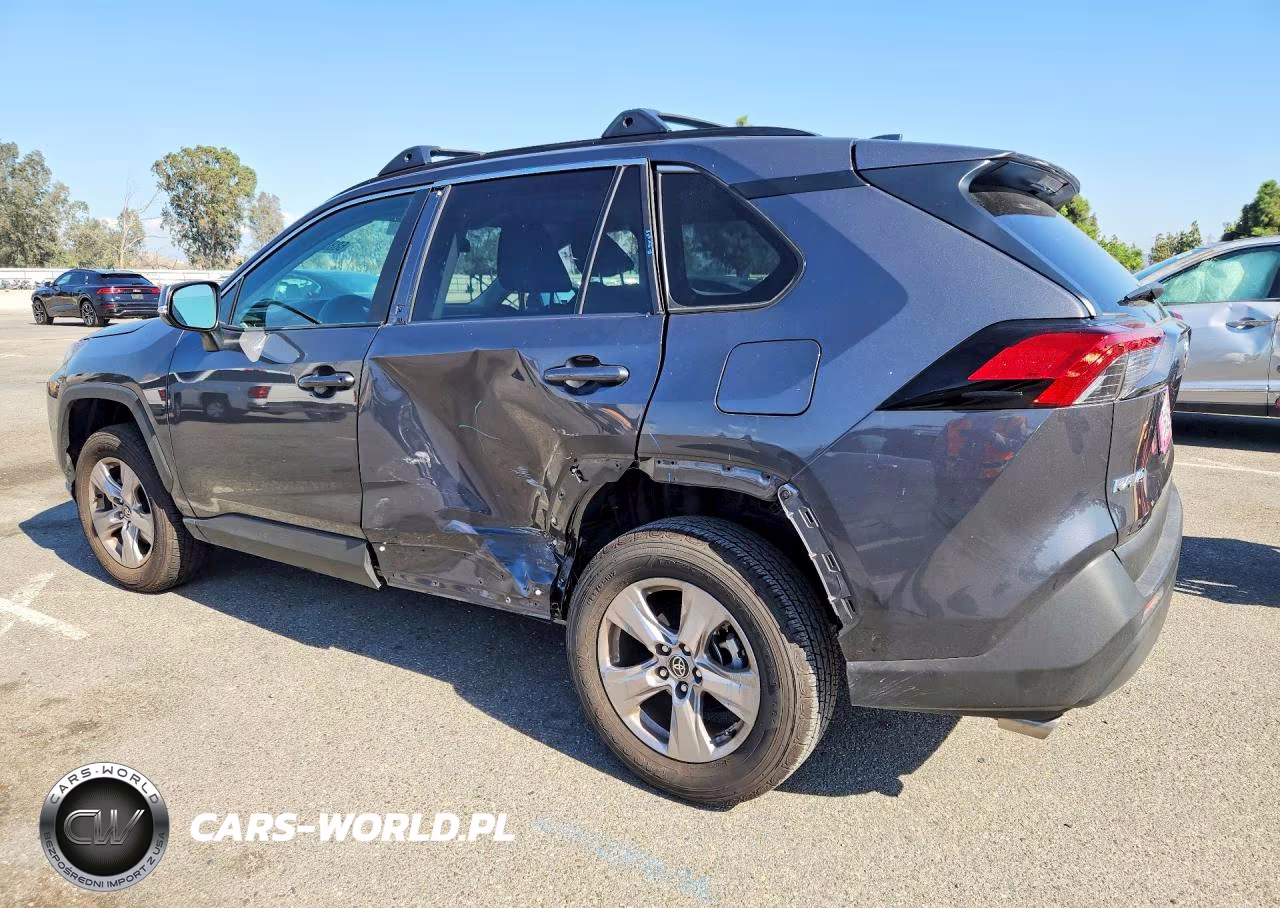 2025 Toyota Rav4 Xle VIN:2T3W1RFV0SW395679 - 2