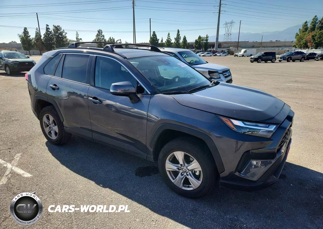2025 Toyota Rav4 Xle VIN:2T3W1RFV0SW395679 - 4