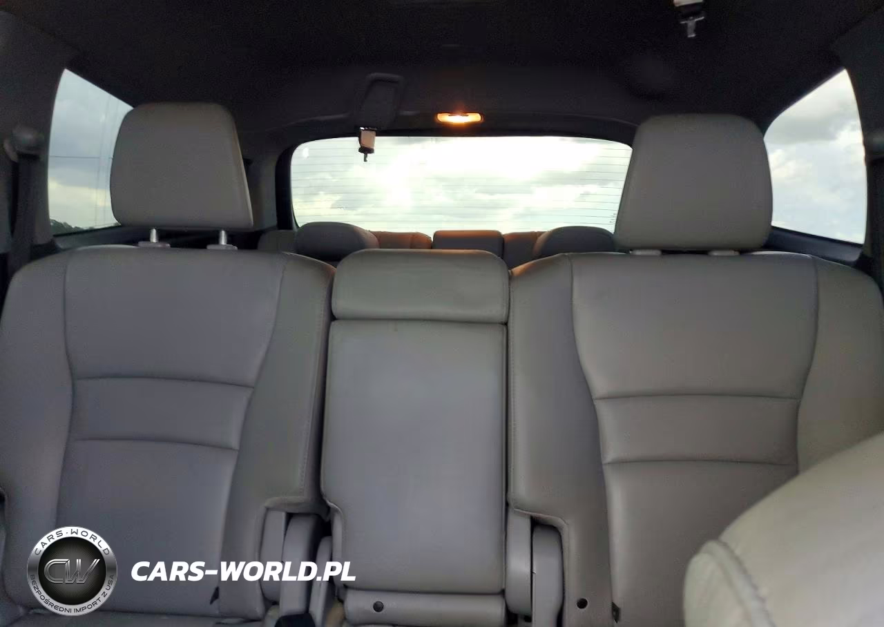 2018 Honda Pilot Exl VIN:5FNYF5H58JB000670 - 10