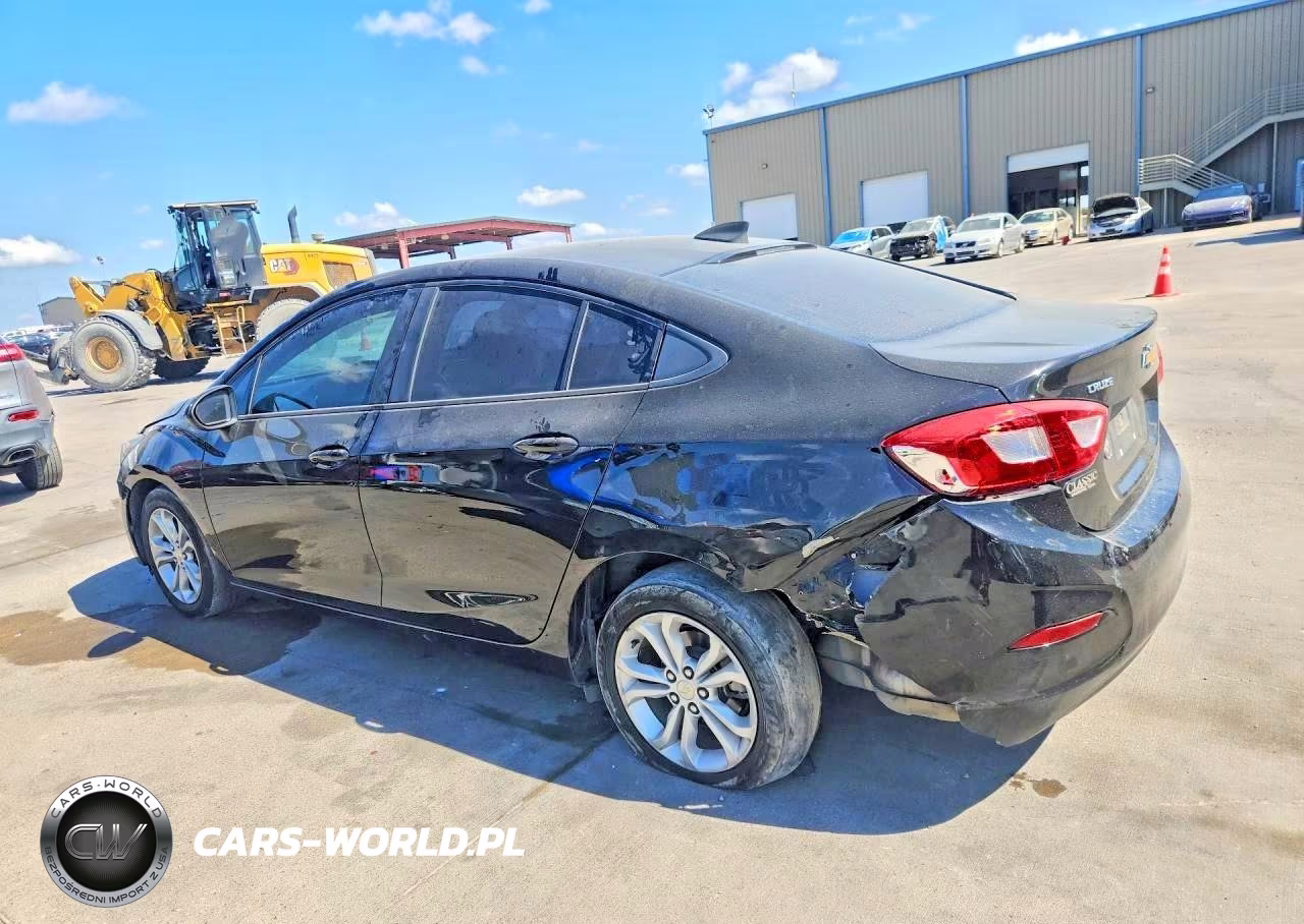2019 Chevrolet Cruze Ls VIN:1G1BC5SM6K7149352 - 2