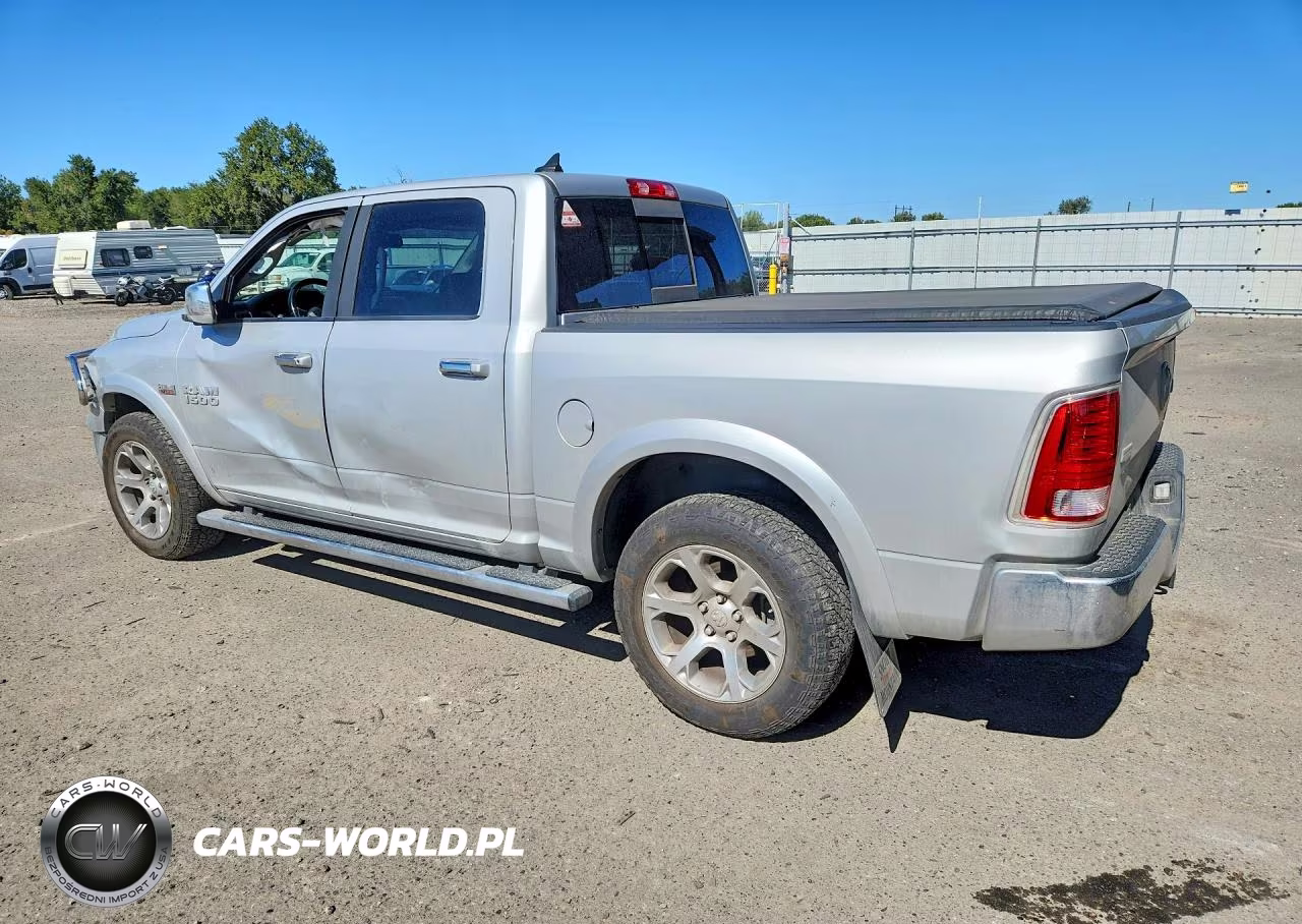 2018 Ram 1500 Laramie VIN:1C6RR7NT7JS172533 - 2