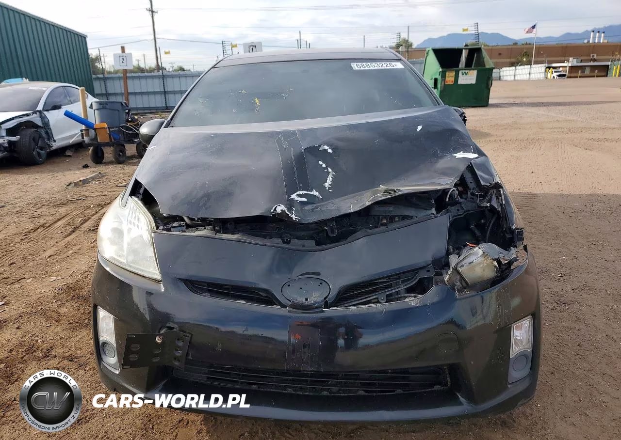 2011 Toyota Prius Three VIN:JTDKN3DU5B5299323 - 5